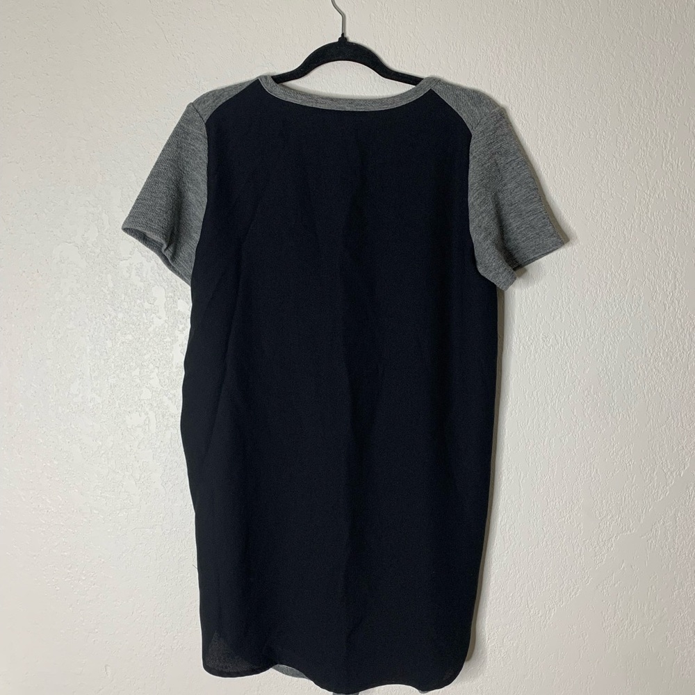 Colorblock Dress - Picture 2 of 6